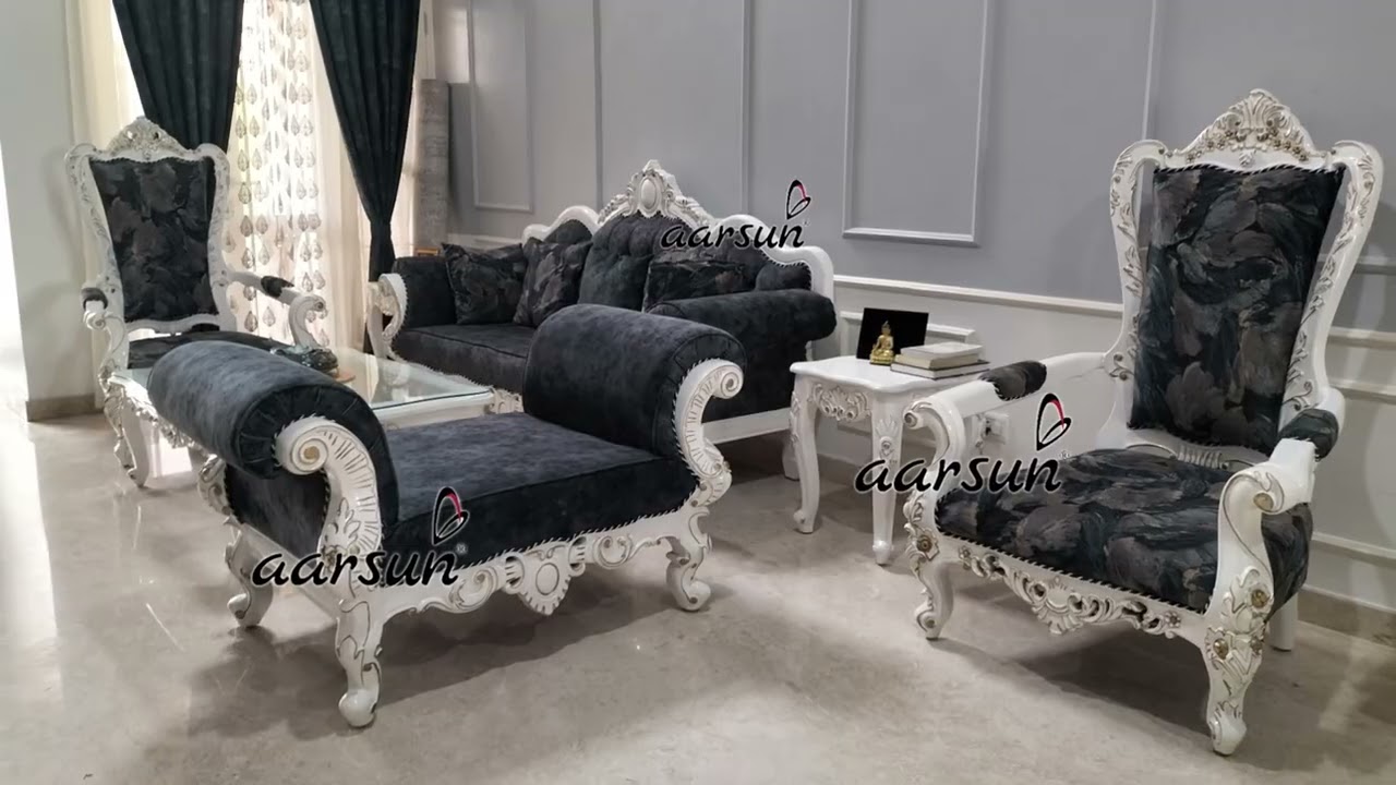 ROYAL HEAVY CARVED SOFA 08 07 26