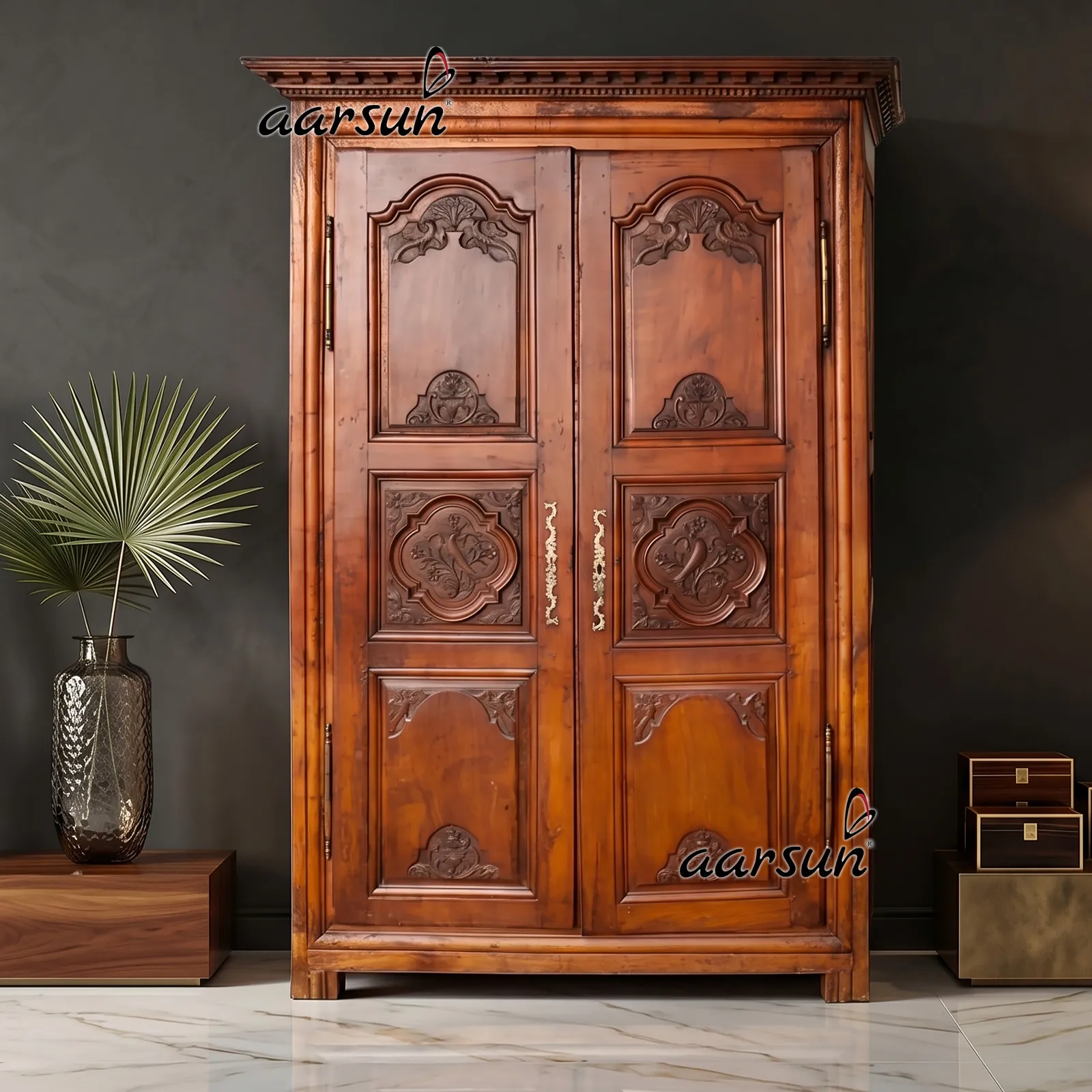 Sheesham Wood Wardrobe / Almirah ALM-0011
