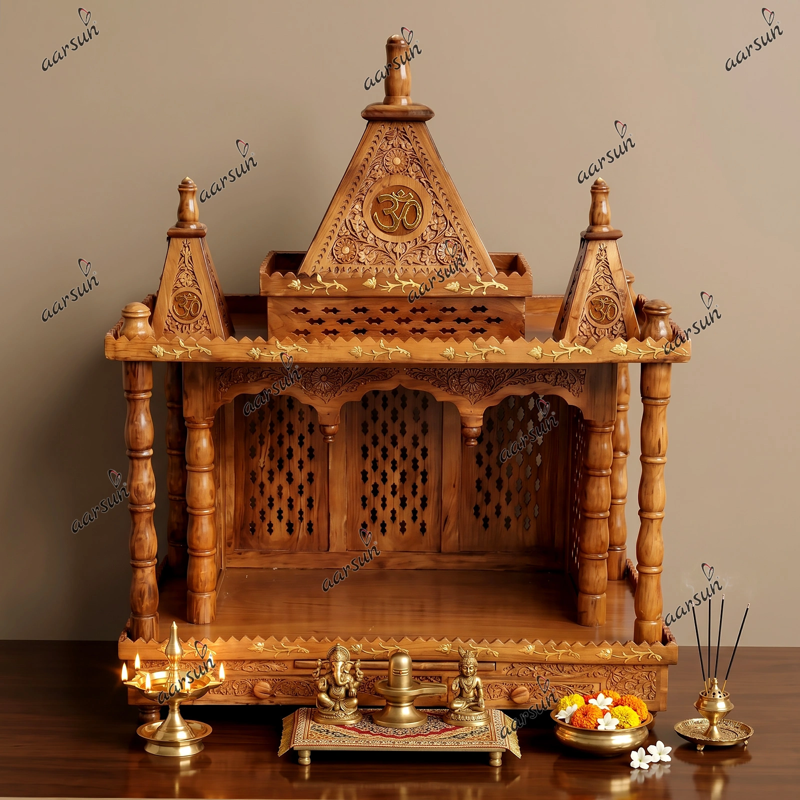 UH-MNDR-1530 Sheesham Wood Temple