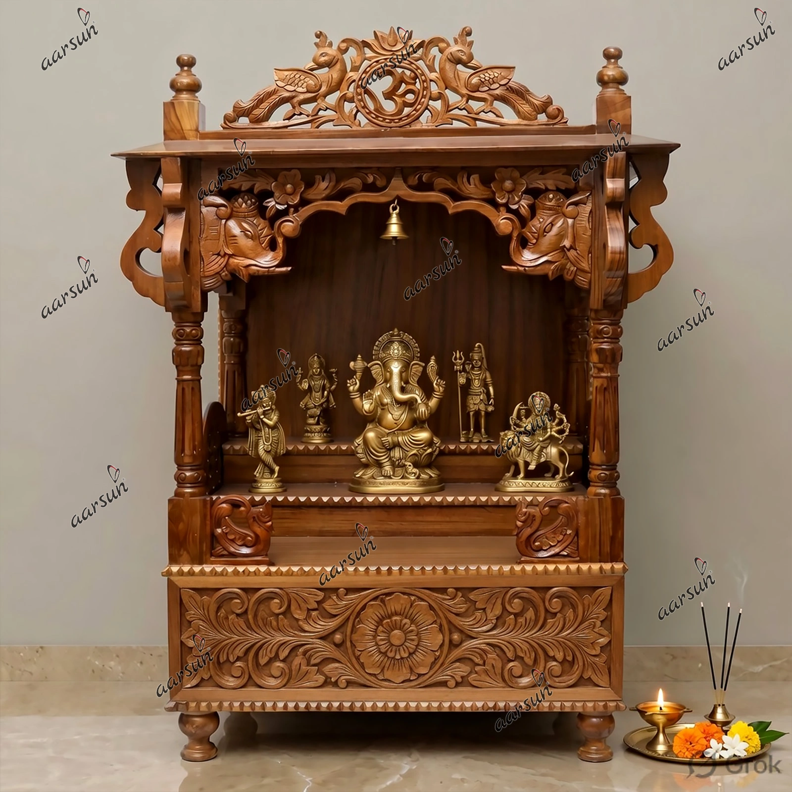 UH-MNDR-0028 Handcrafted wooden mandir design