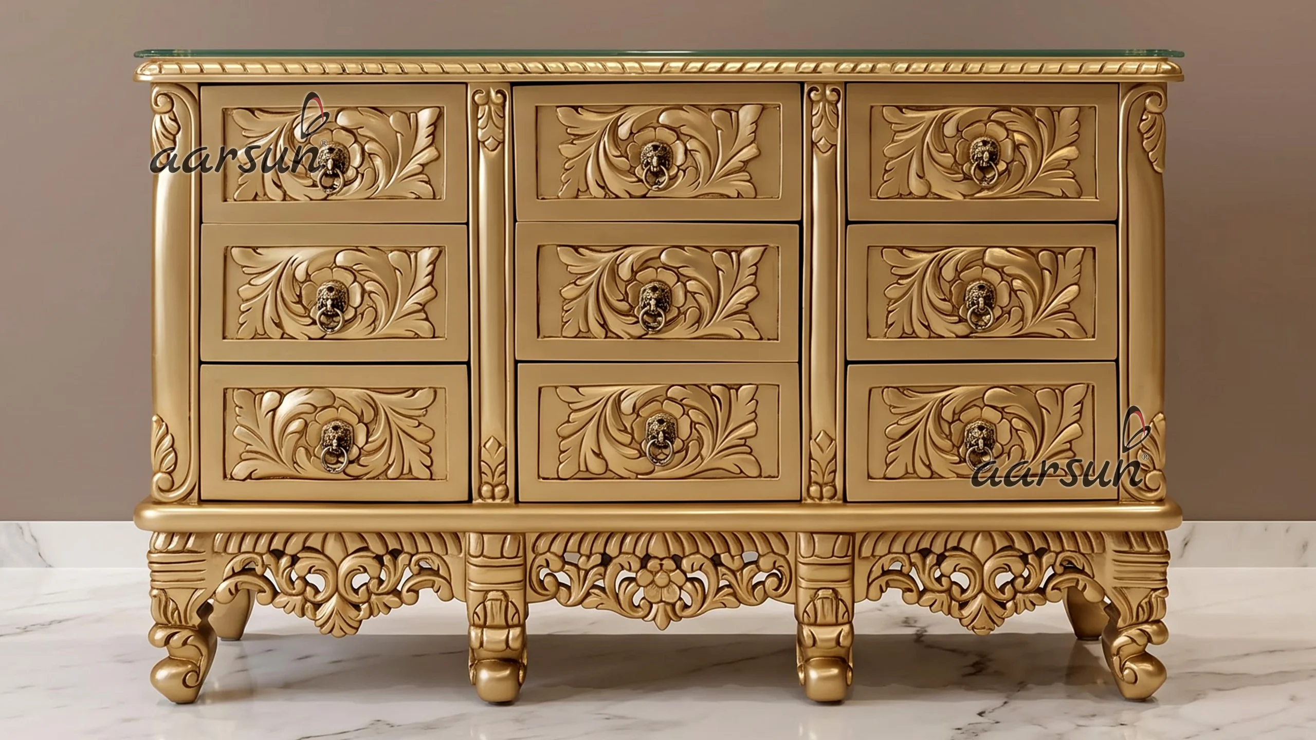 Cabinet with drawers