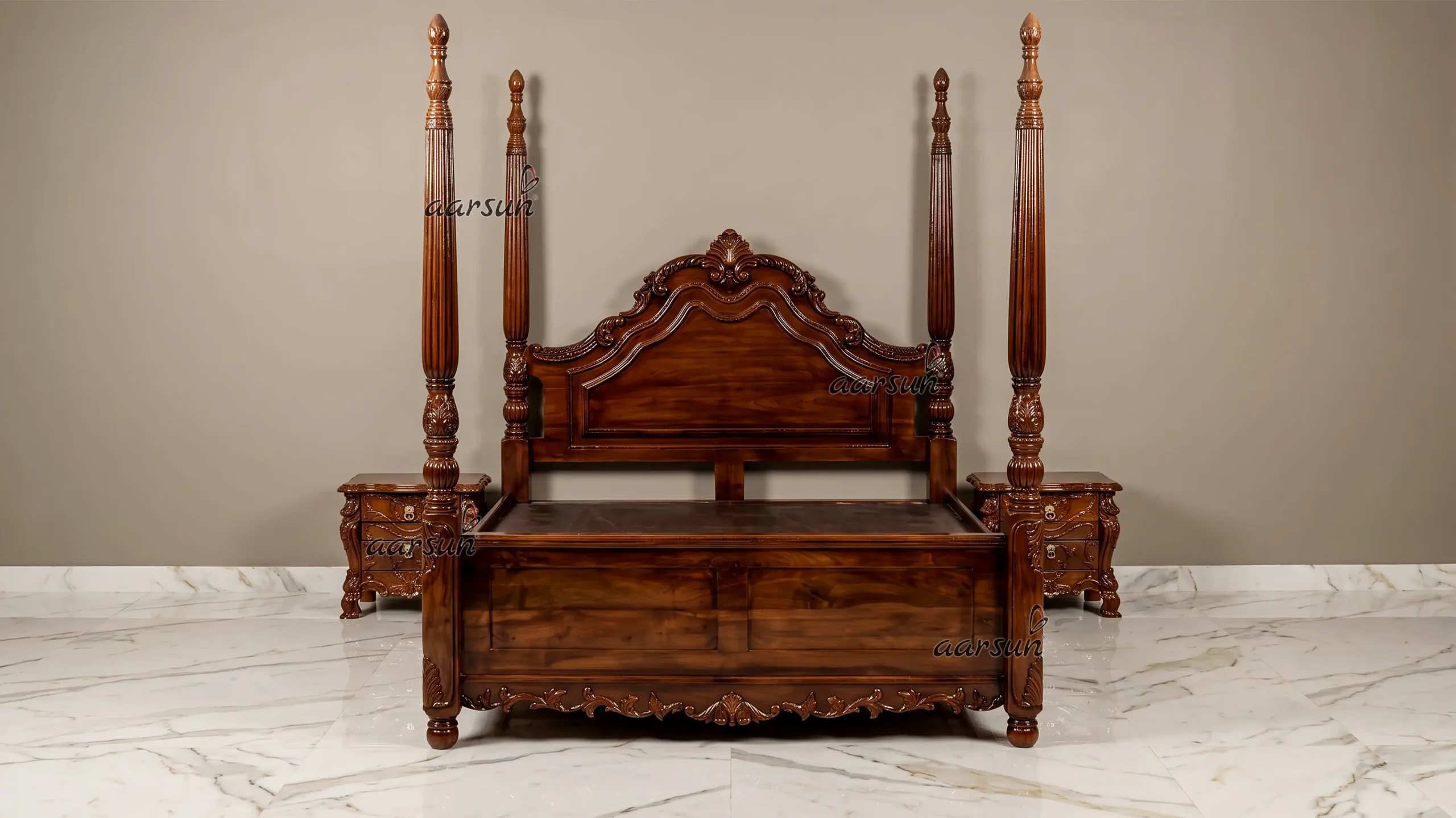 Traditional Poster Bed BED-0055