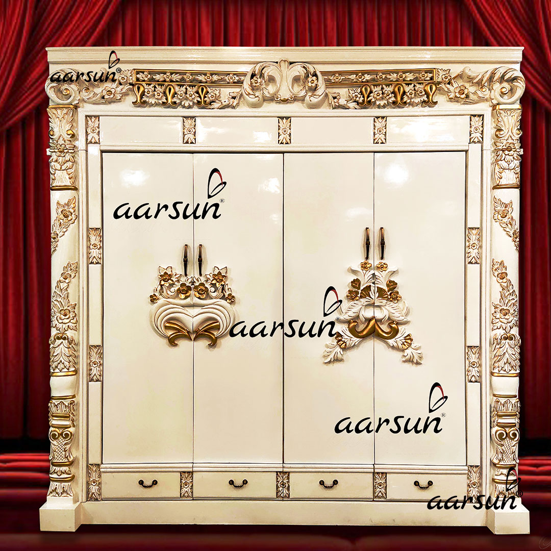 Luxury Design Cupboard in White Paint with Gold Highlights YT-235
