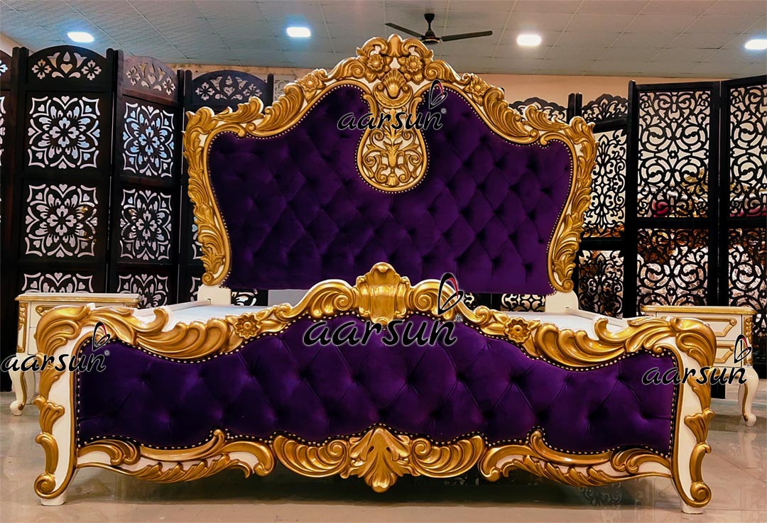 Handcrafted Maharaja Bed with Side Table YT440