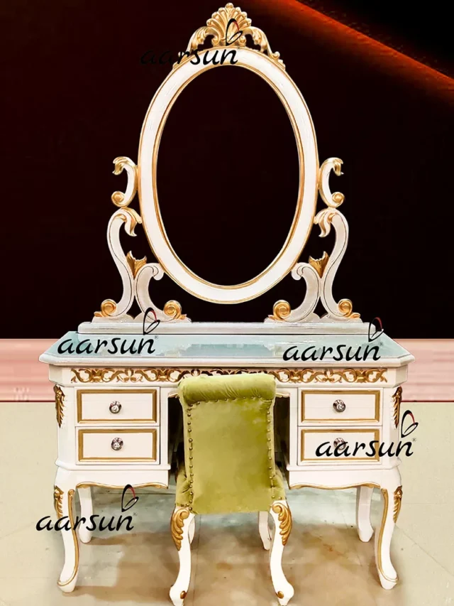 Queen's Dresser in Royal White & Gold Highlights YT-422