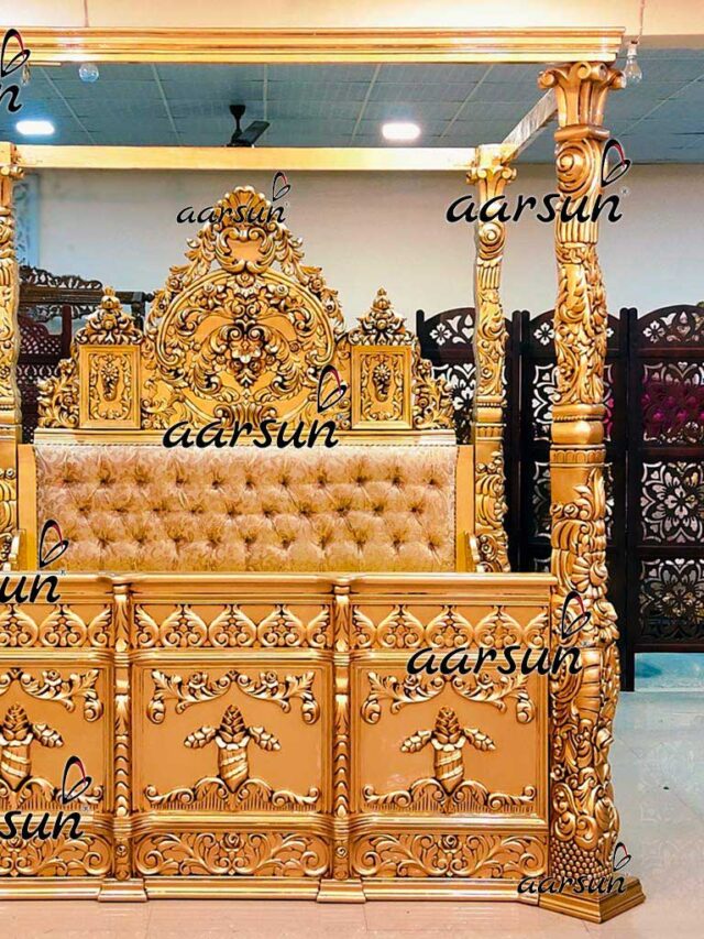 Truly Majestic Poster Bed in Solid Wood