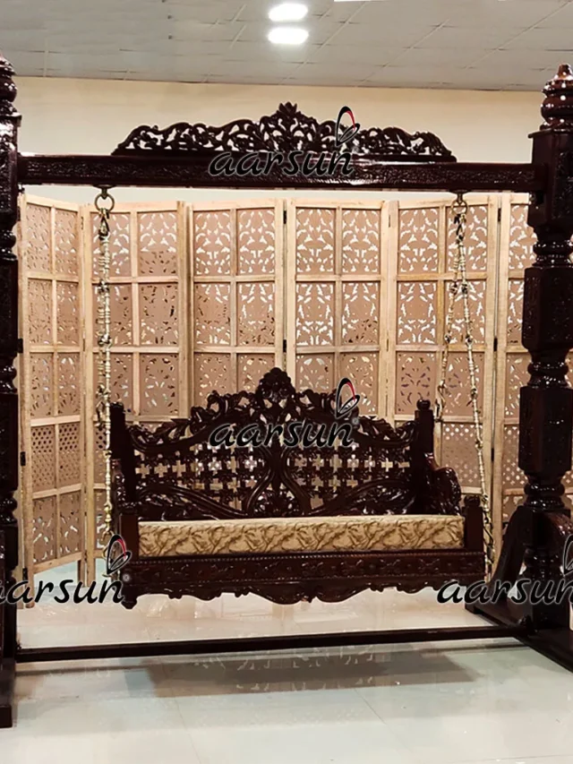 Indoor Jhula Handcrafted in Classic Design in Teak Wood UH-YT-452