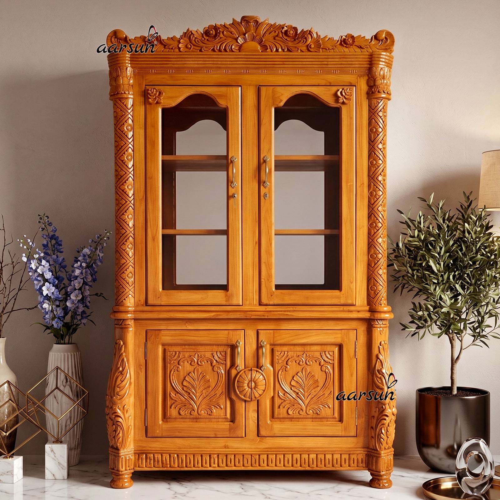 Hand-Carved Classic Cabinet YT-611