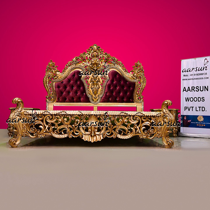 Aarsun Extraordinary Bedroom Set in Royal Gold