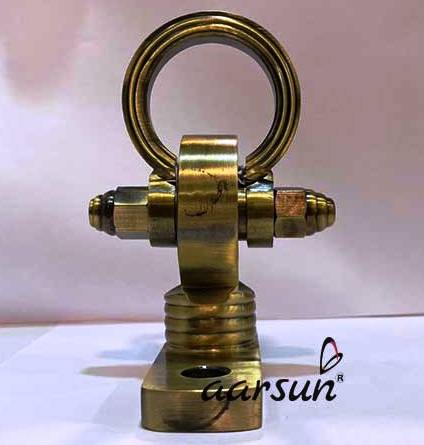 Brass-ceiling-hooks-aarsun-1 (1)