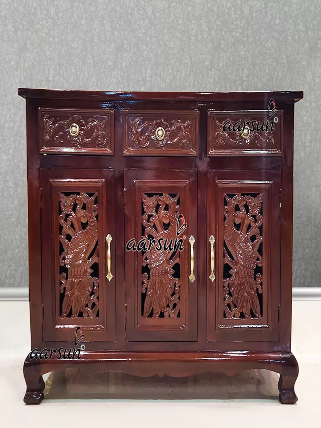 Classic-Sideboard-in-Solid-Wood-jpg (1)