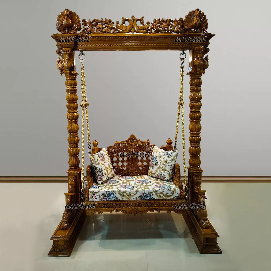 Finely-Carved-Peacock-Jhula-Oonjal-UH-YT-222-jpg (2)