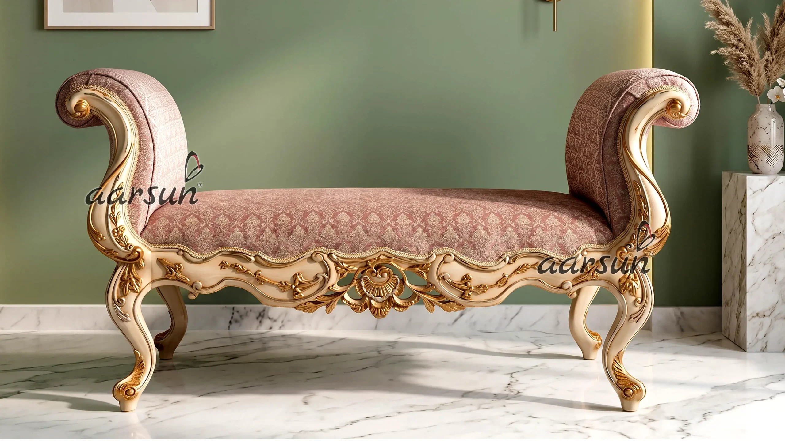 Luxury Living Room Settee
