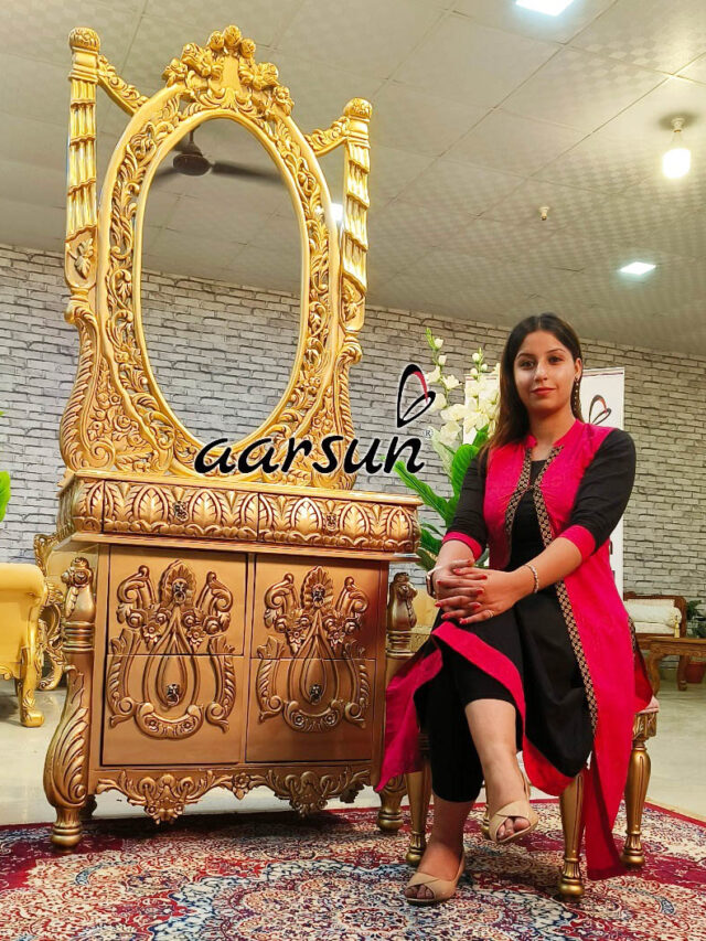 Carved-Wooden-Dresser-in-Gold-Finish-1 (1)