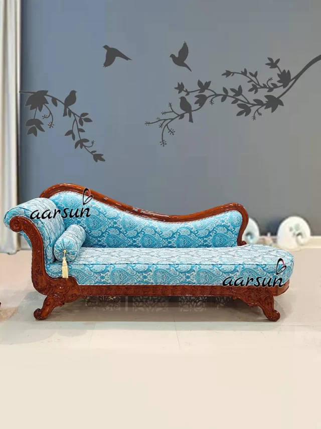 Classic-Day-Bed-Excellent-Choice-for-Living-Room-UH-YT-395-jpg