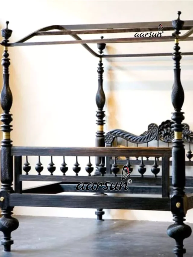 Vintage-Style-Four-Poster-Bed-jpg