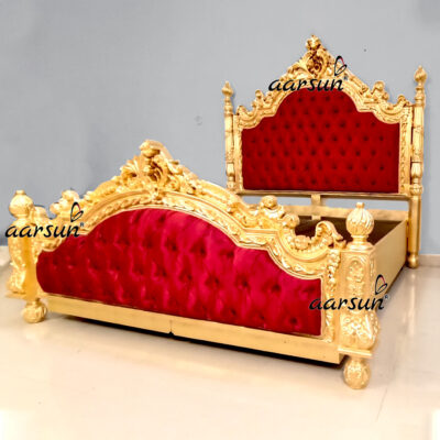 Exemplary Luxurious Bed with Gold Leafing YT-717