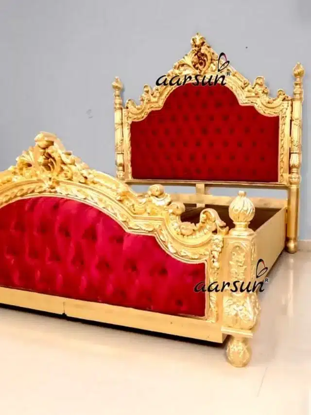 Exemplary Luxurious Bed with Gold Leafing YT-717