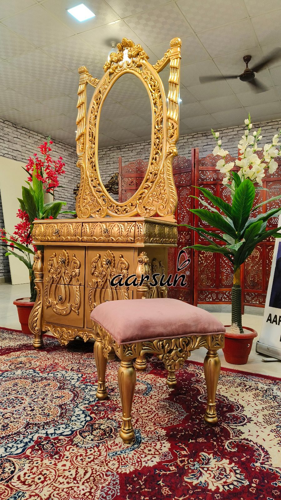 Elegant GoldFinish Dresser with Oval Mirror Frame Aarsun