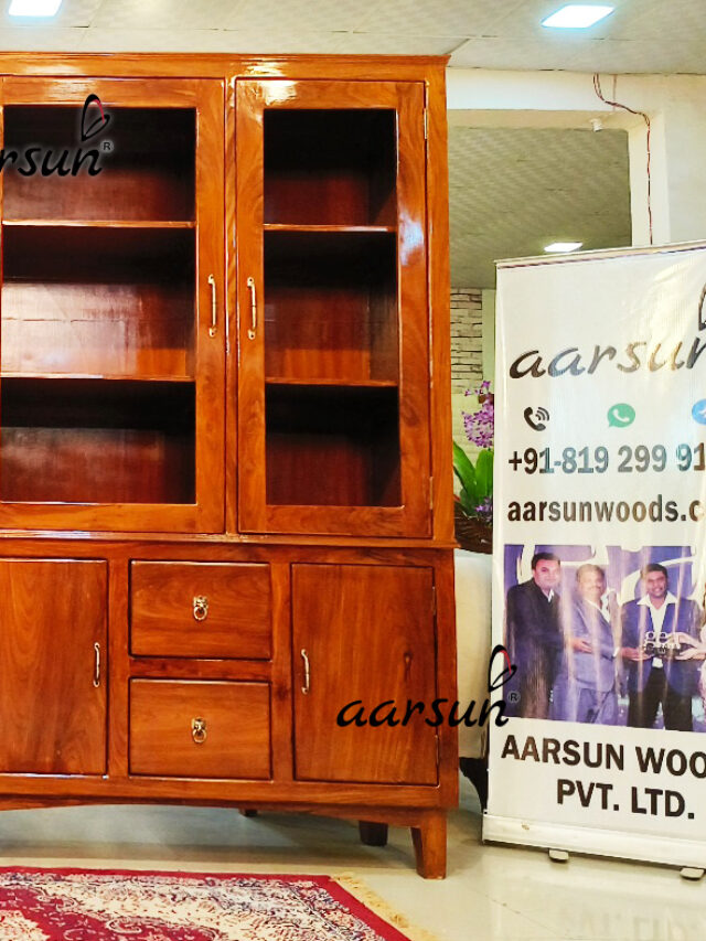Wooden-Modern-Cabinet-in-solid-wood
