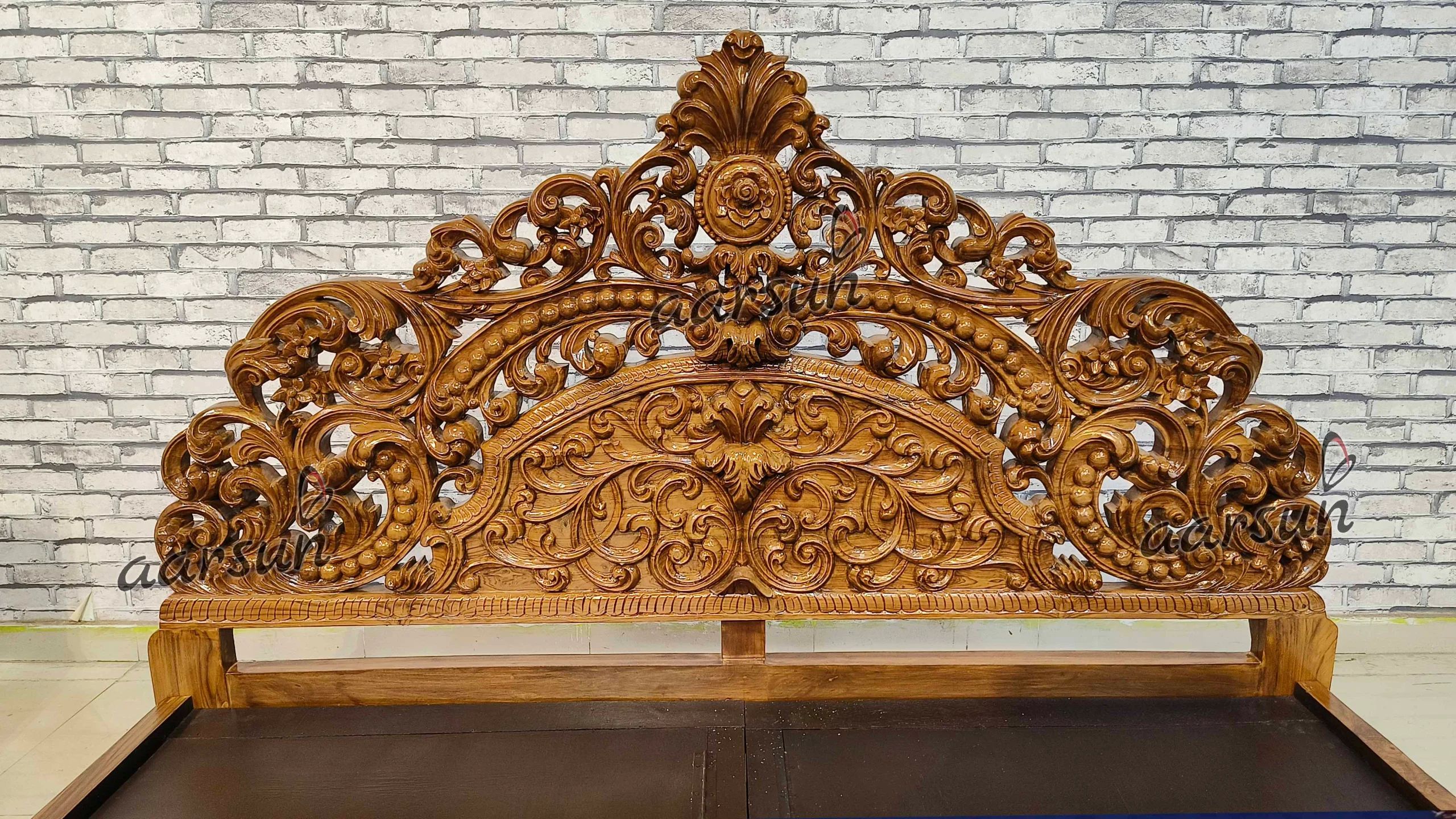 Fully Handcrafted Wooden Bed Design - Image 3