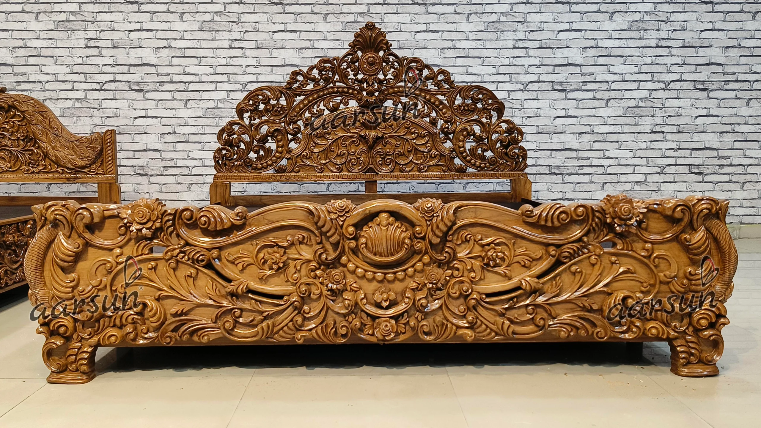 Fully Handcrafted Wooden Bed Design