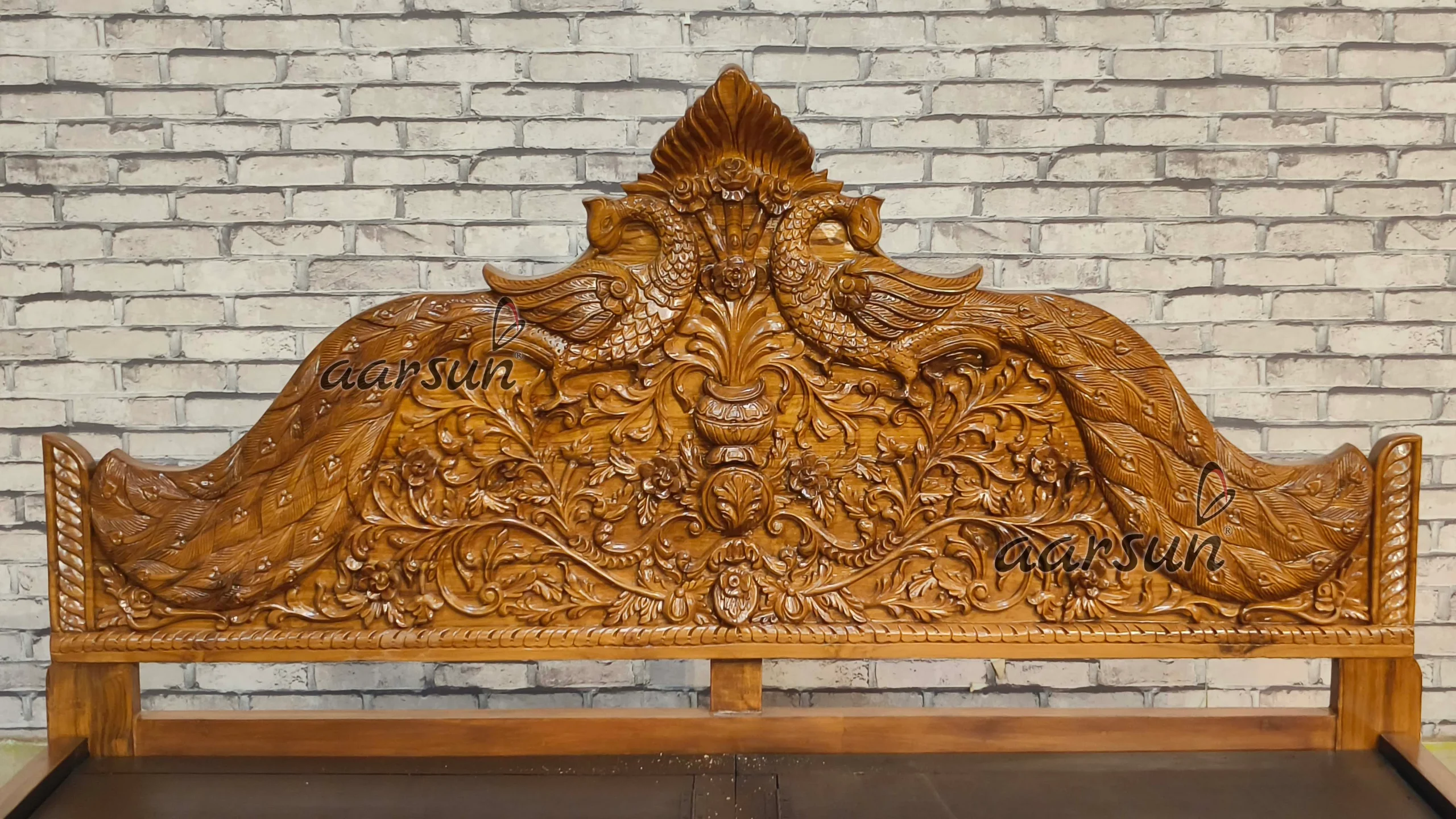 Fully Handcrafted Wooden Classical Bedroom Set - Image 2