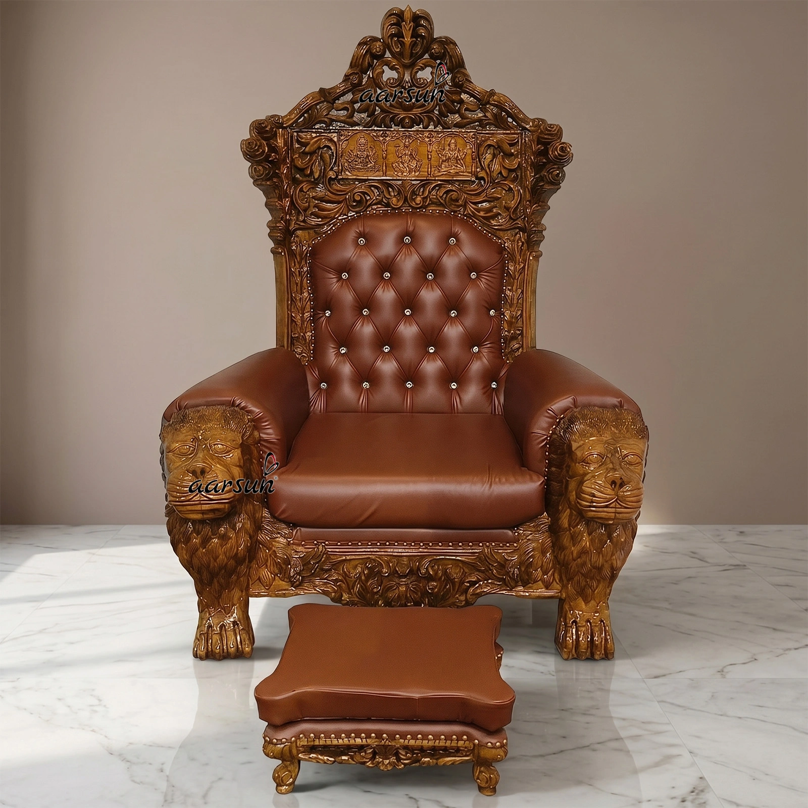 Majestic Jagadguru Swami Ji Throne Style Guru Ji Chair