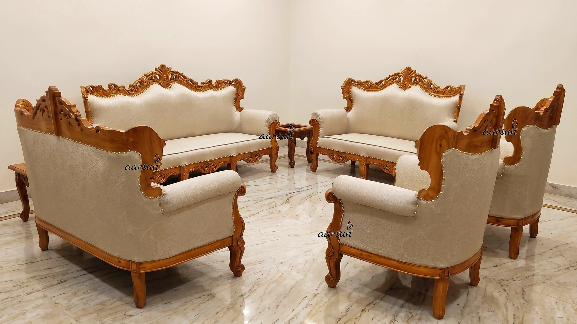 Classic Natural Polish Sofa Set for Living Room