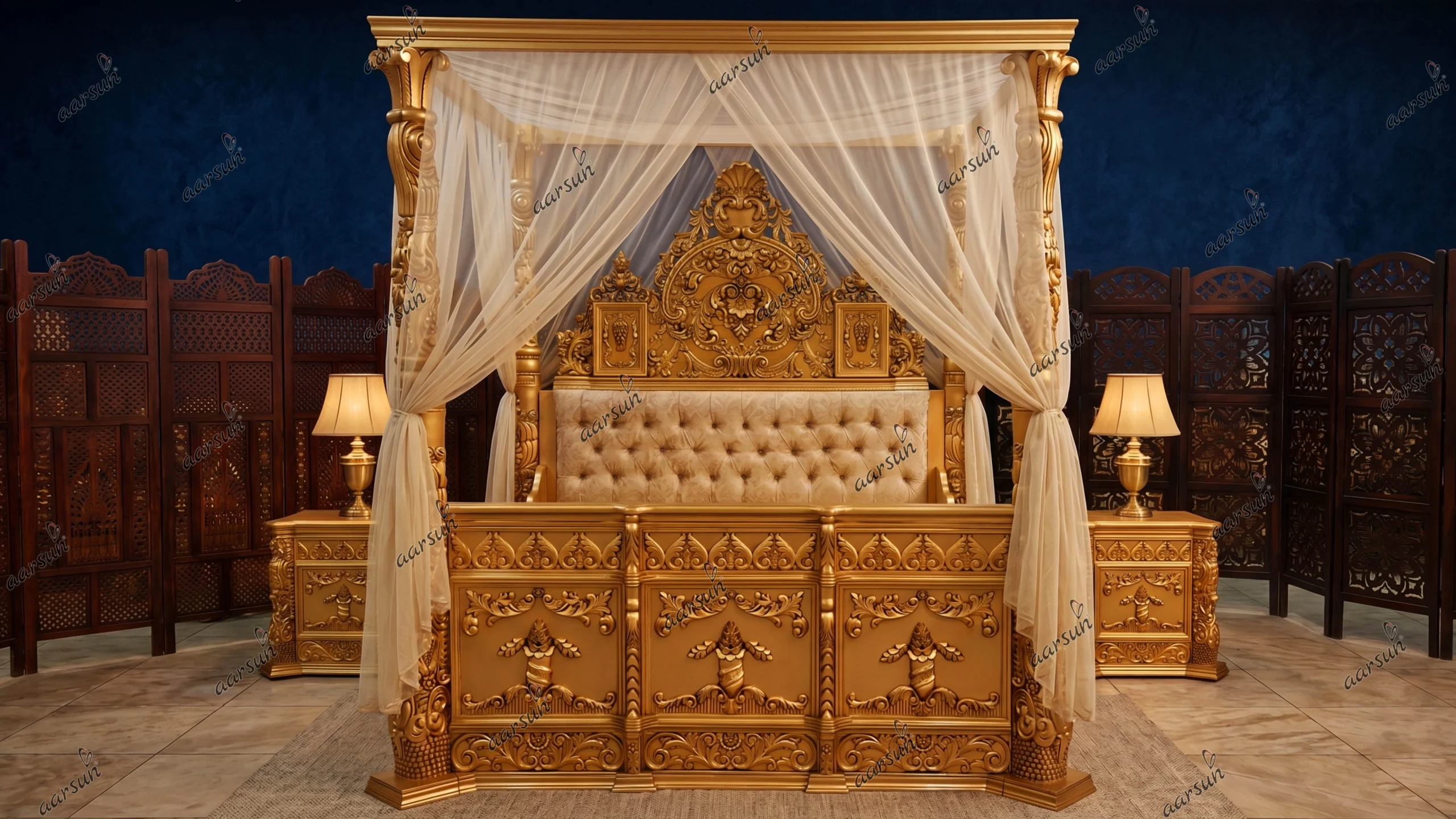 Truly Majestic Poster Bed in Solid Wood
