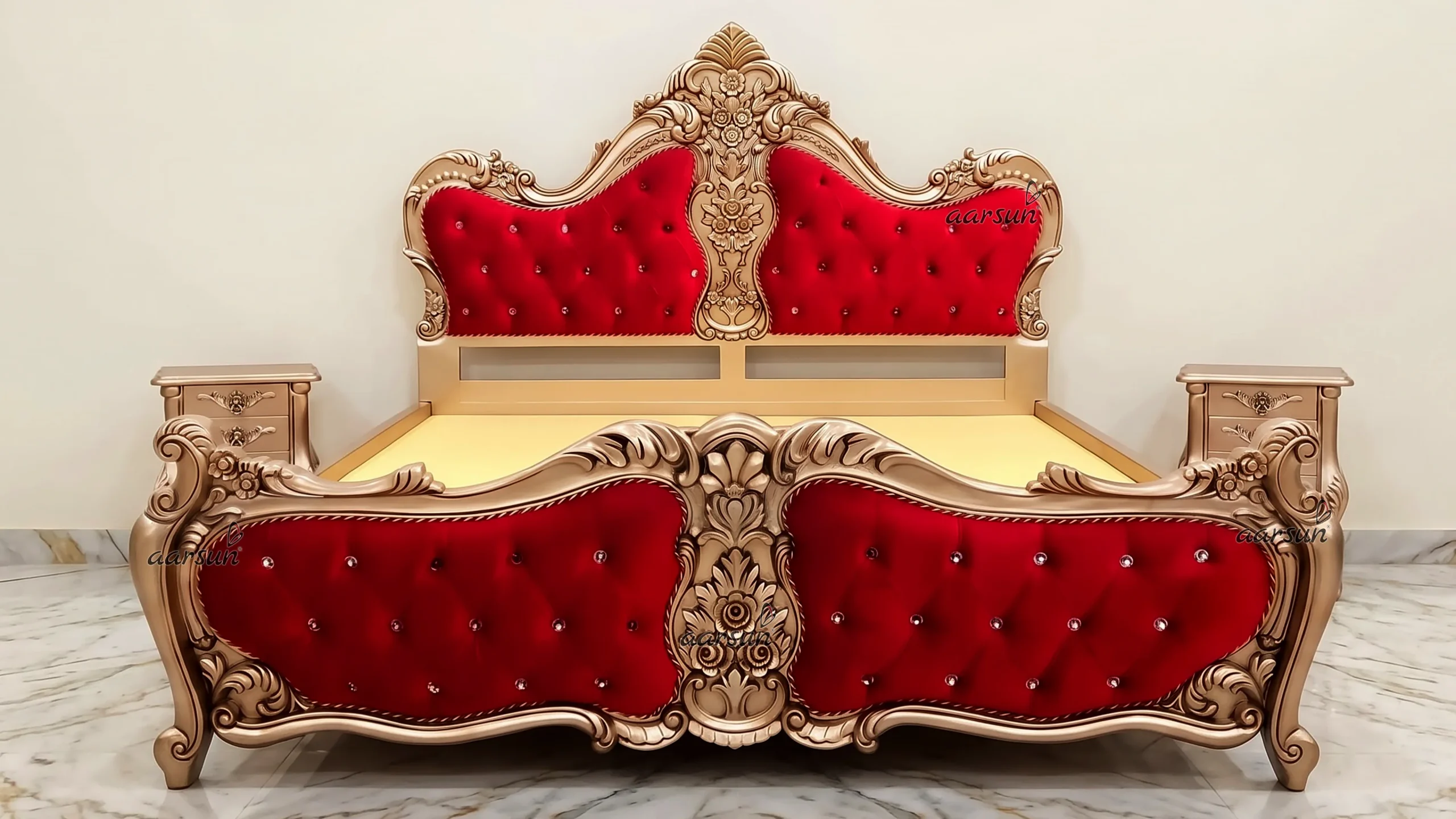 Royal King Size bed design Luxury Style