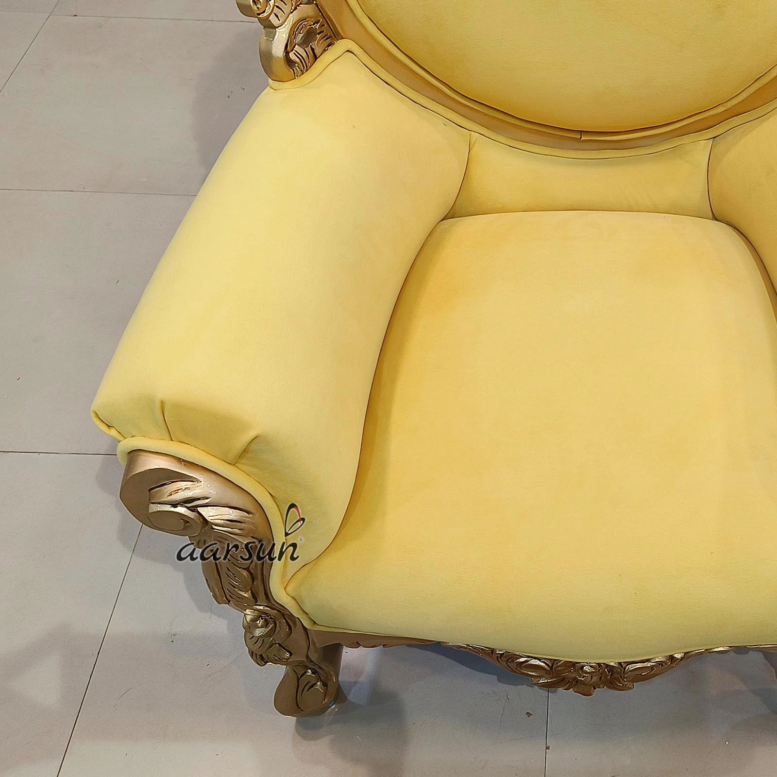 Guru ji Chair with Traditional Craftsmanship - Image 5