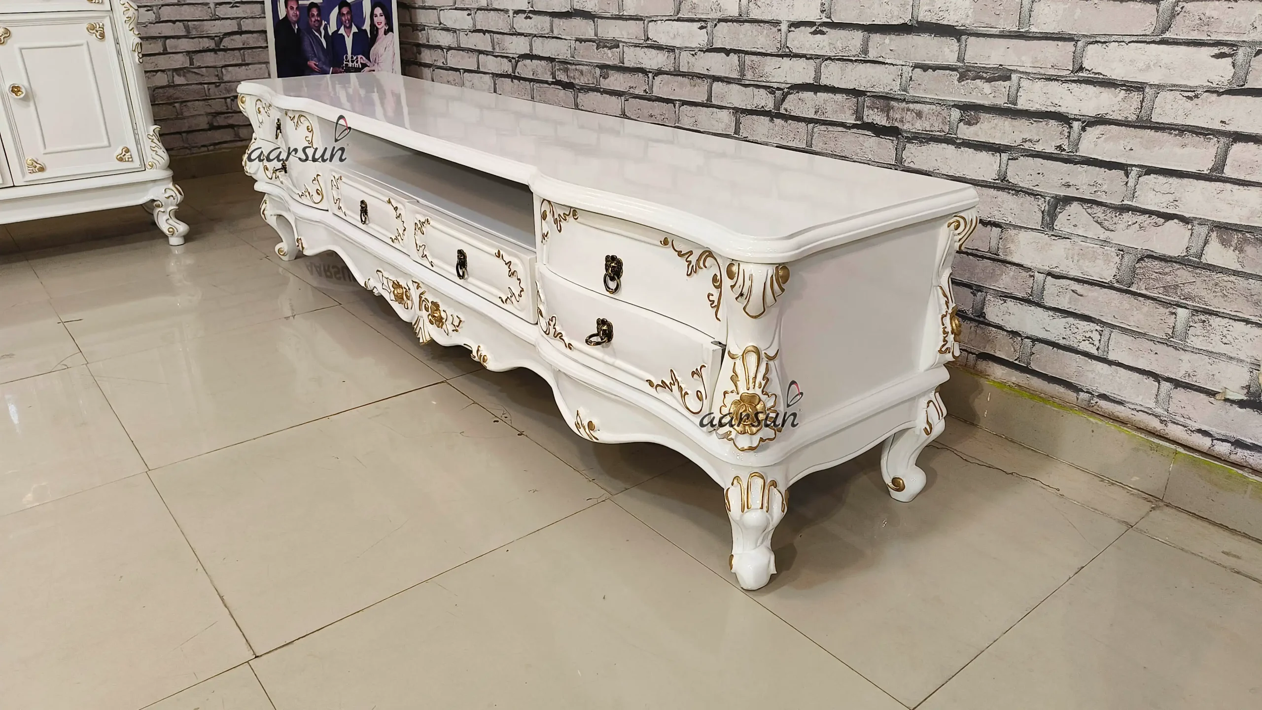 Premium Royal TV Unit for Luxury Homes