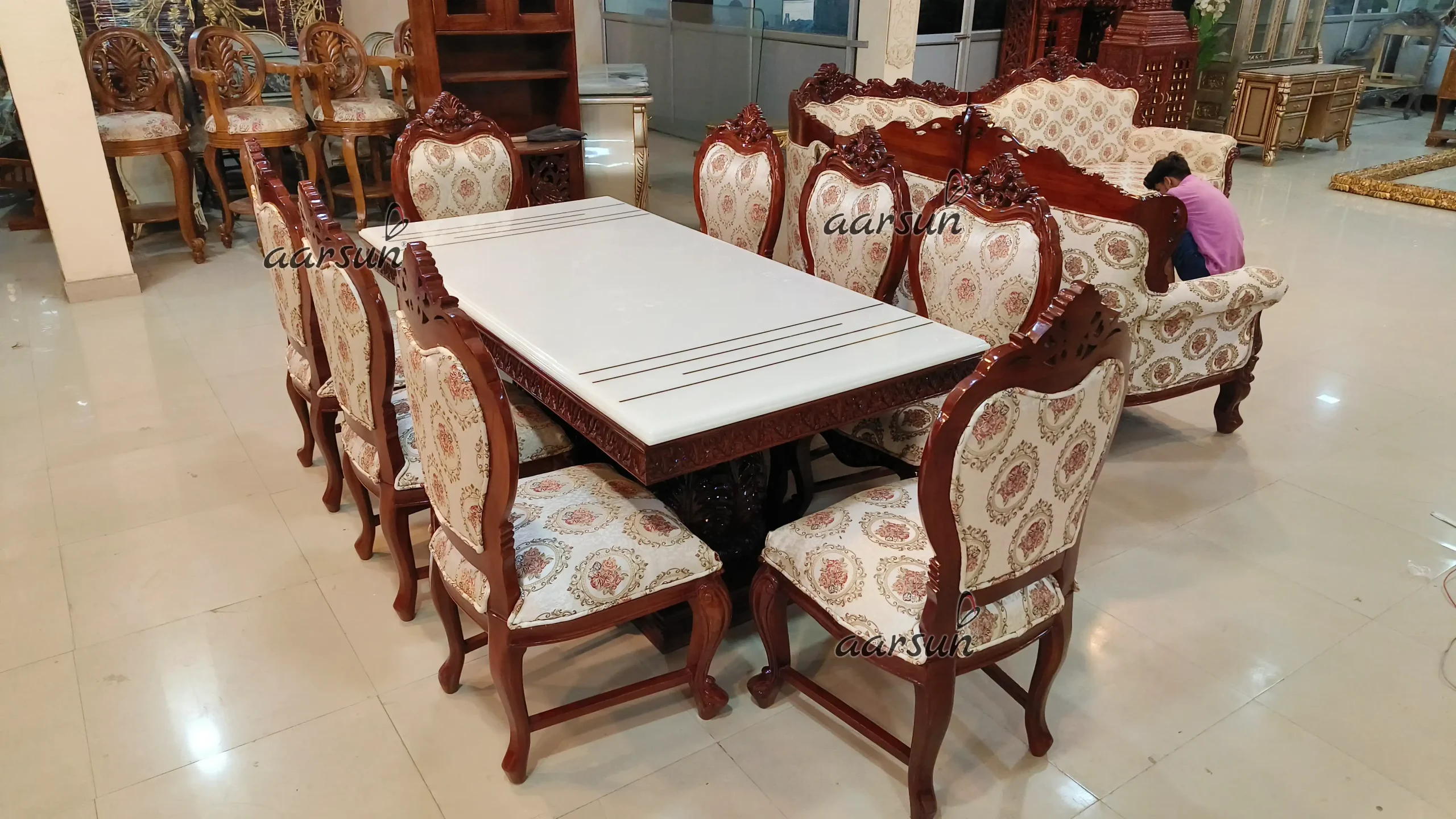 Aarsun Woods Luxury Handcrafted Dining Table - Image 3