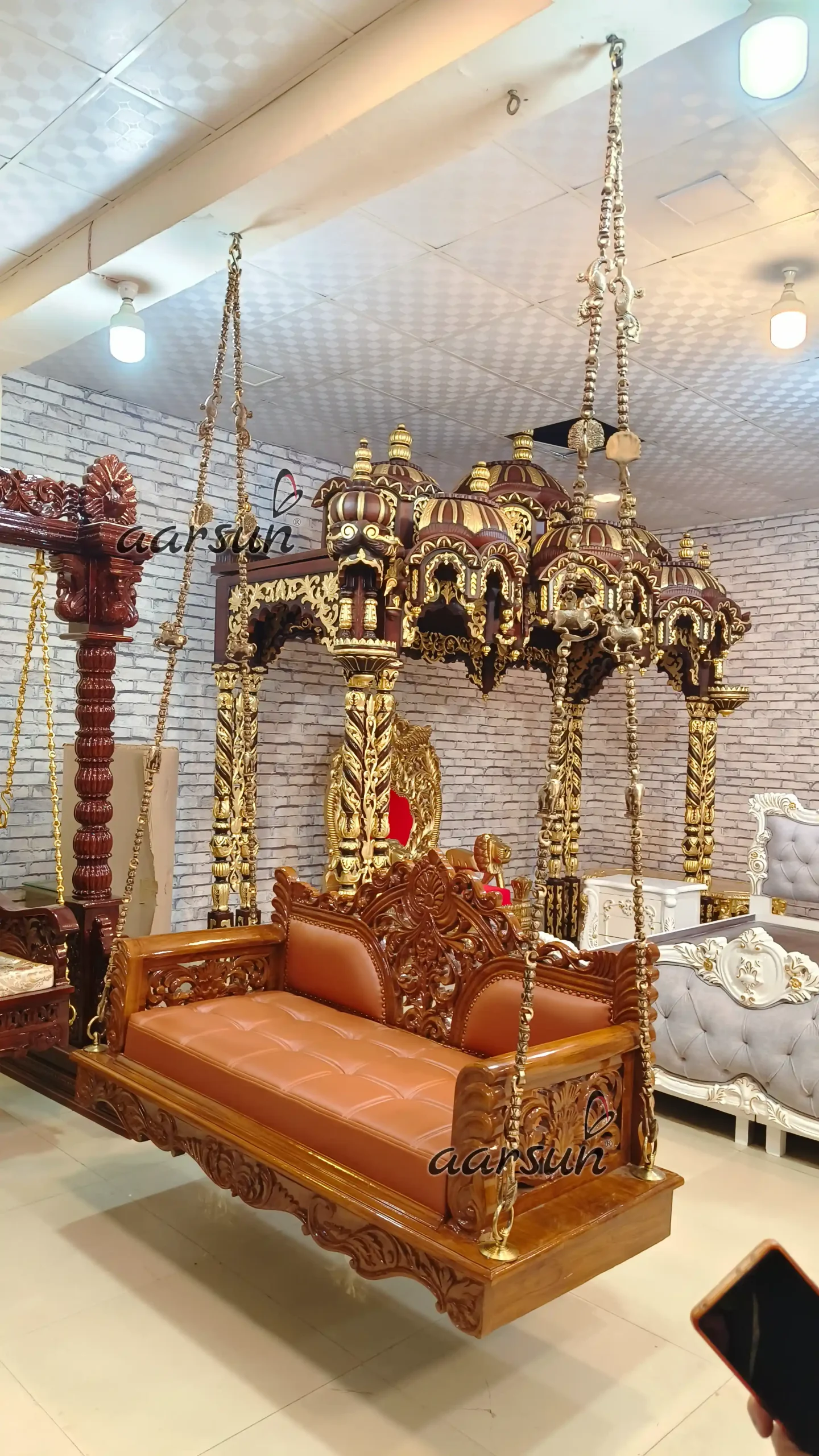 Aarsun Woods Luxury Wooden Jhoola - Image 6
