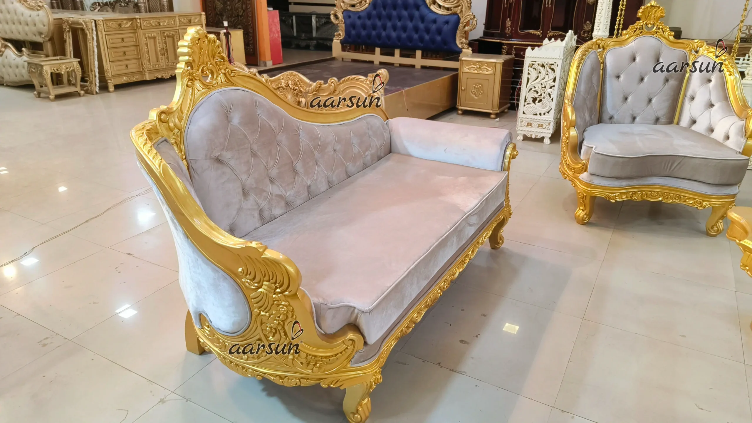 Designer Hand-Carved Diwan Sofa (1)
