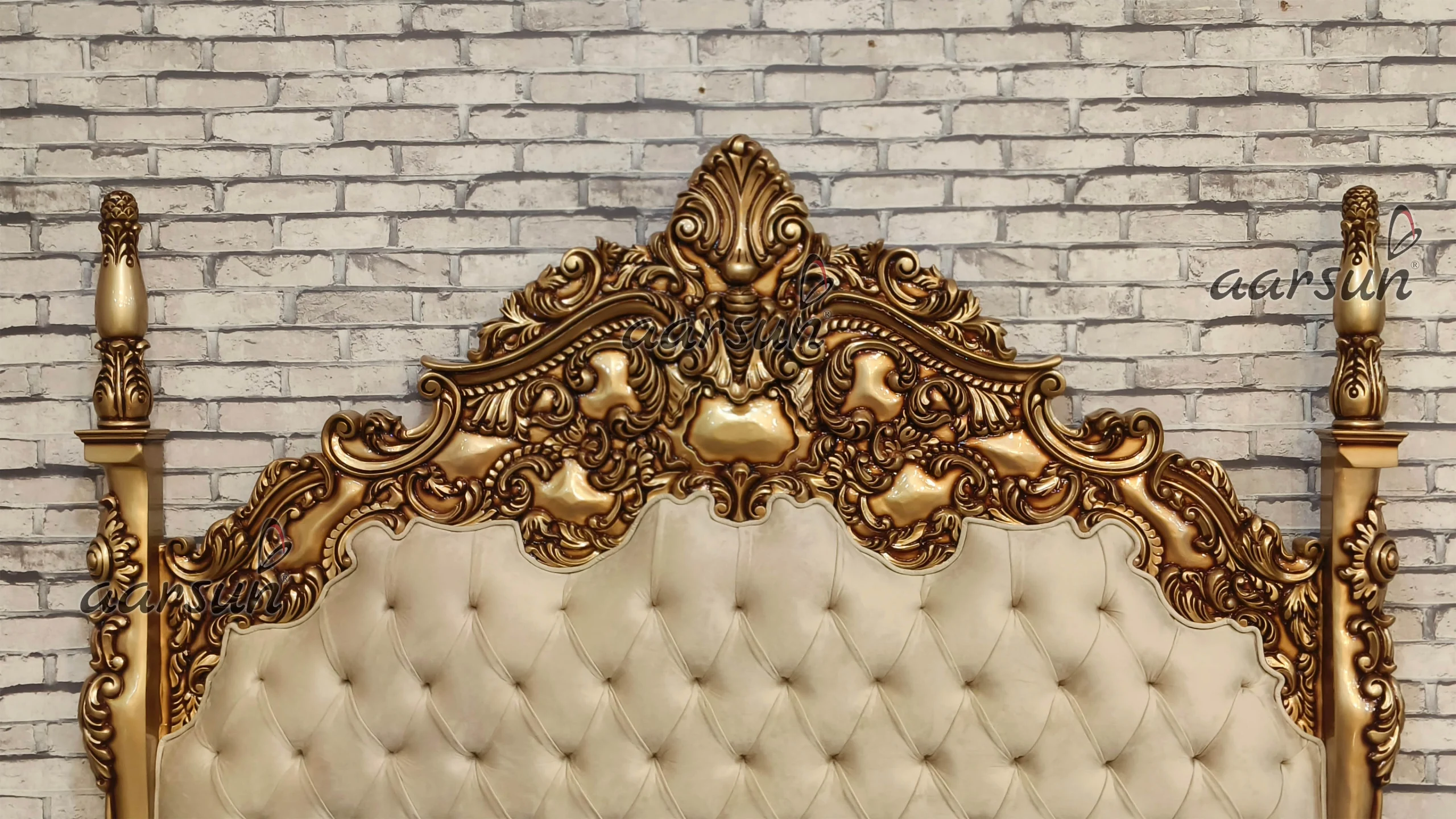 Hand-Carved Luxury Poster Bed