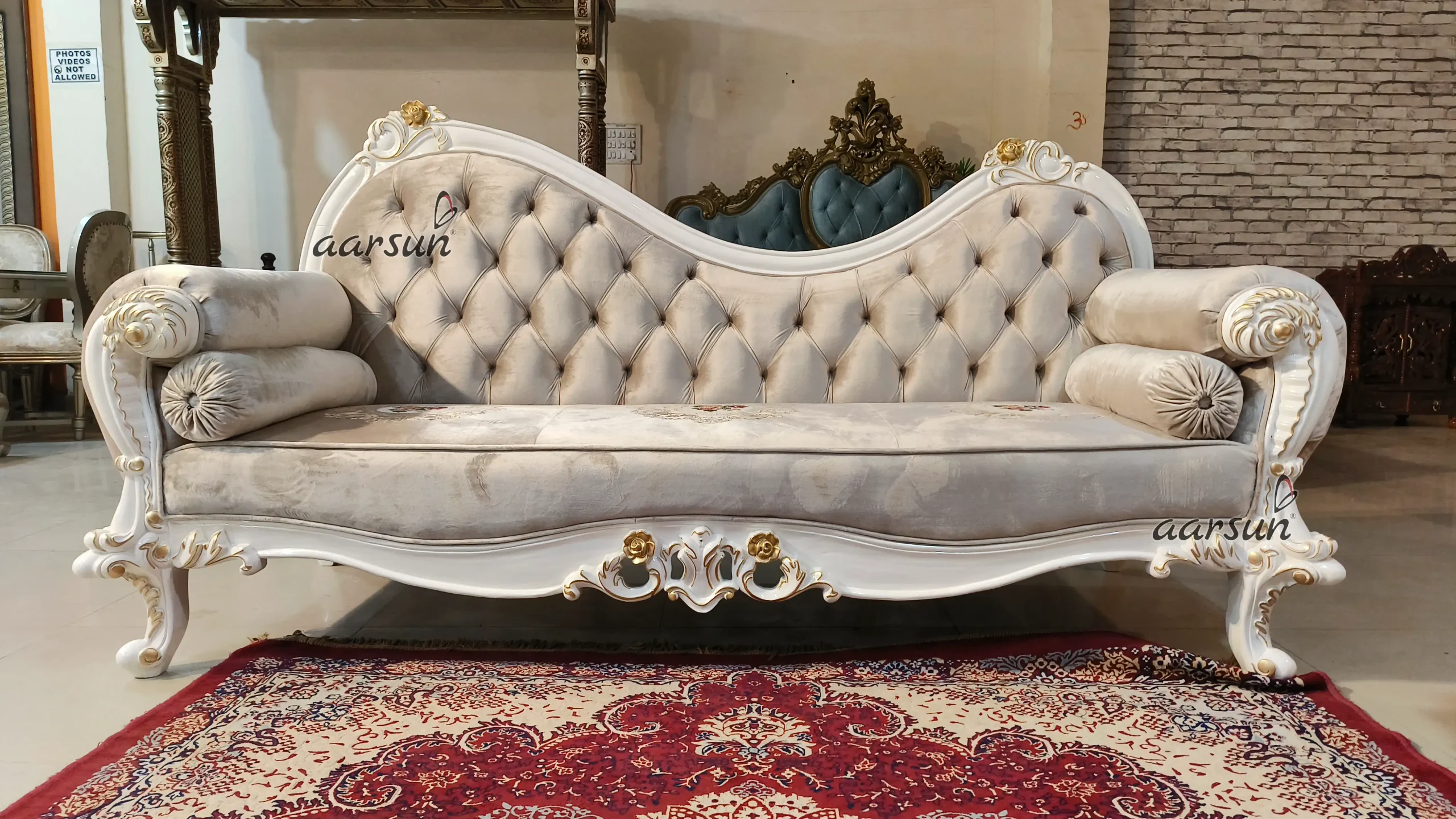 Luxury Carved Diwan Sofa - Image 8