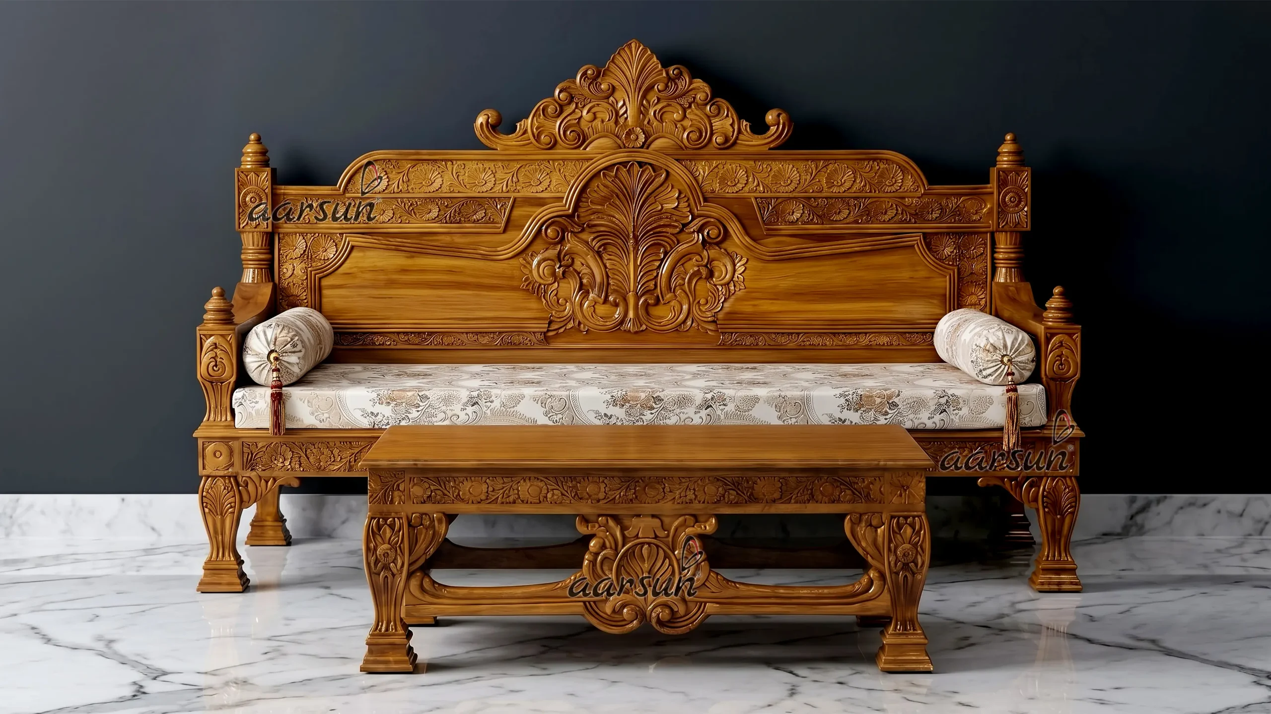 Luxury Traditional Diwan Couch