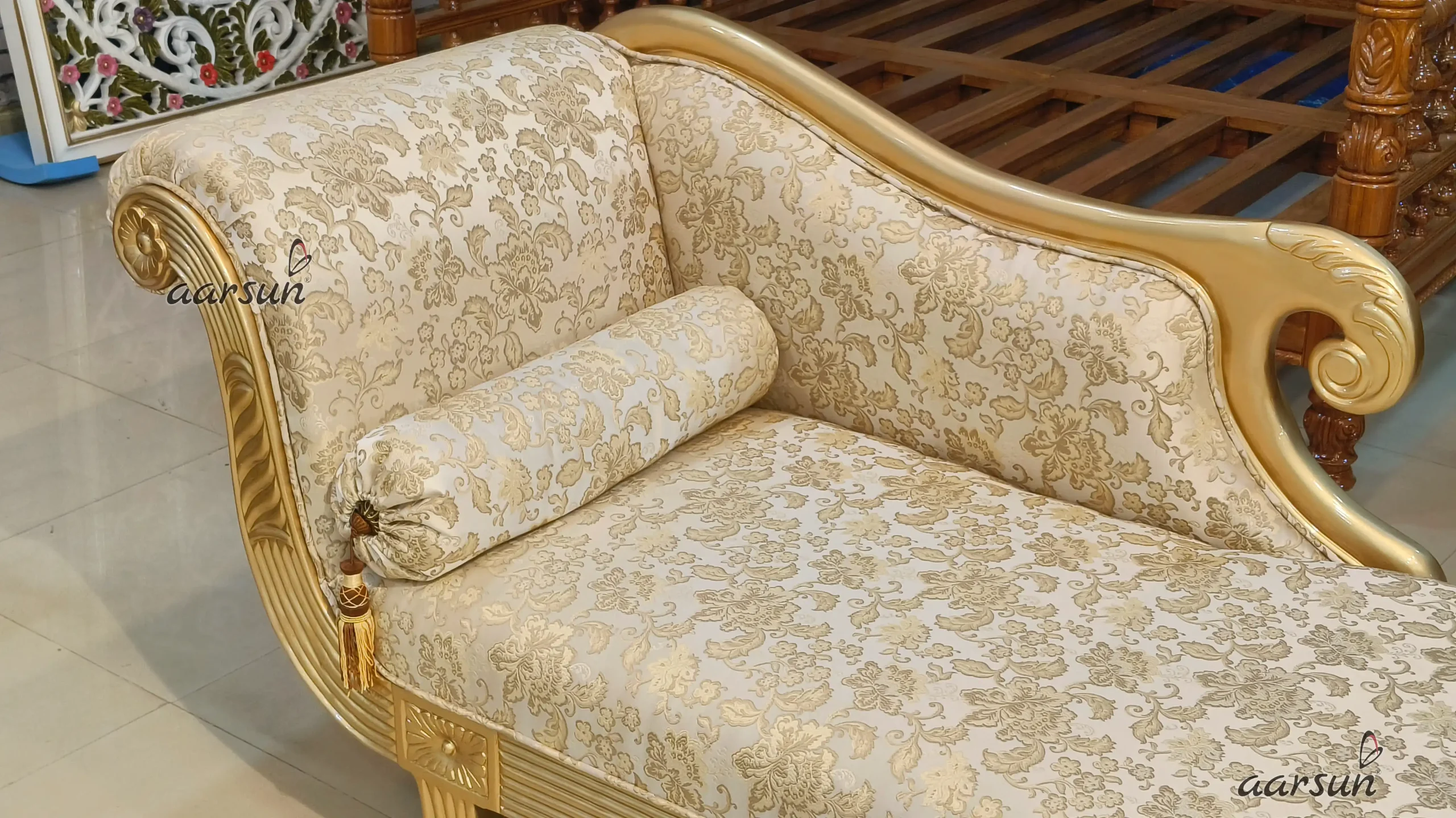 Premium Traditional Diwan Couch - Image 6