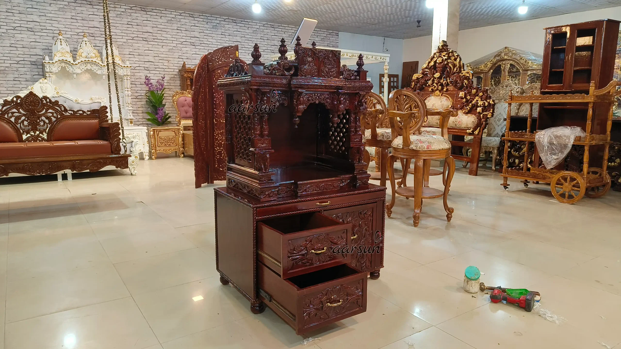 Traditional Indian Wooden Temple - Image 7