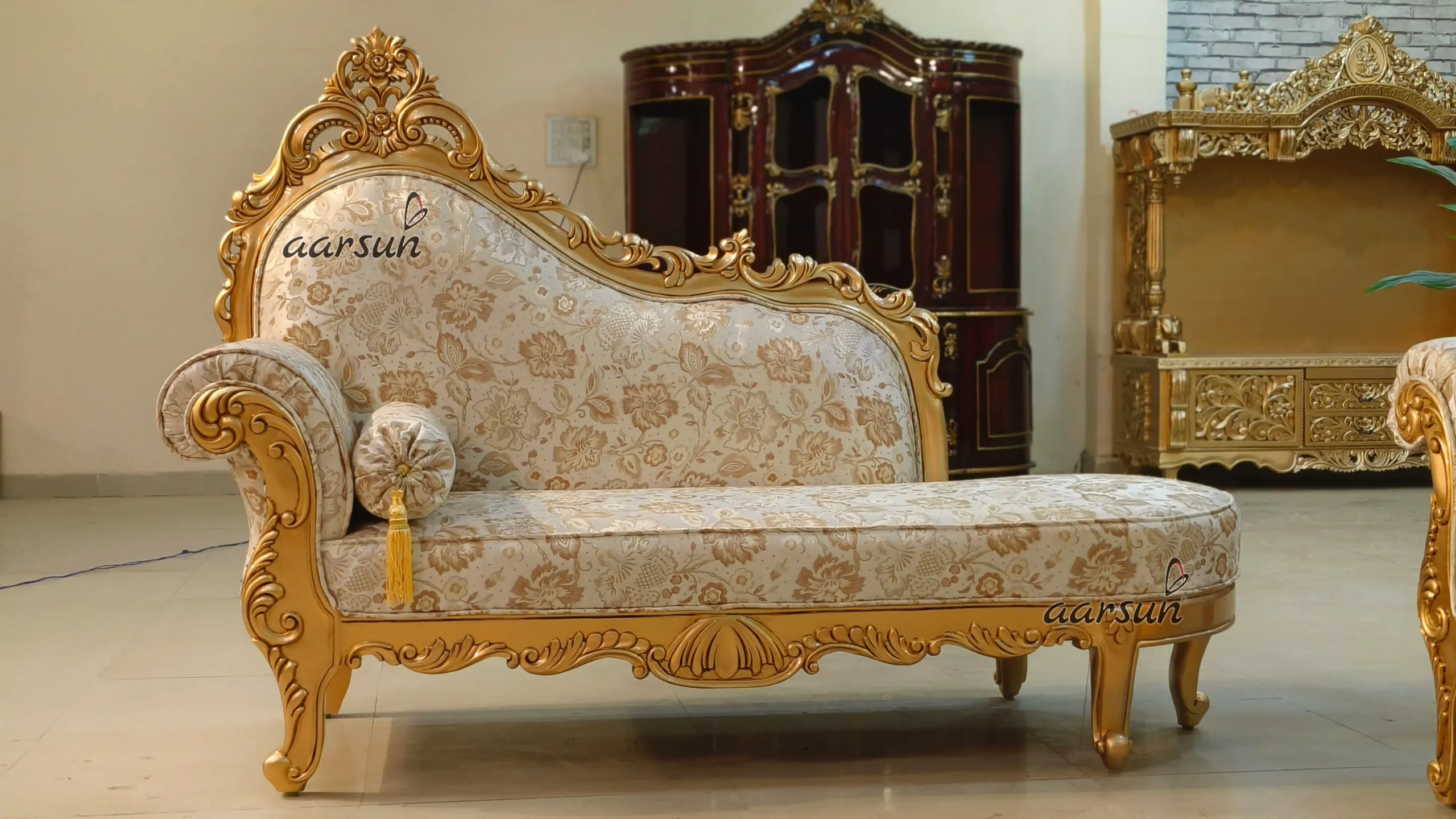 Traditional Royal Diwan Couch - Image 5